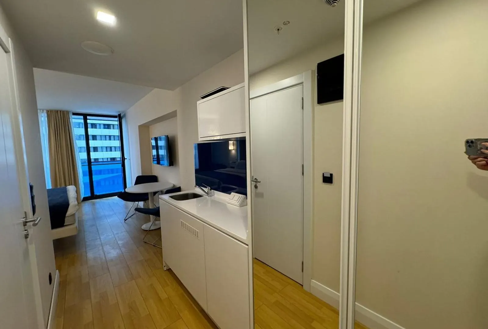 Orbis Apartamentebi Batumi 0*,  Gruzja